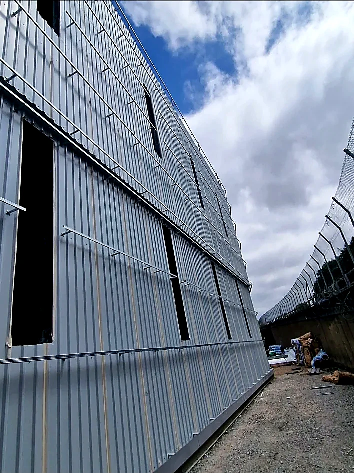 Metal cladding installation